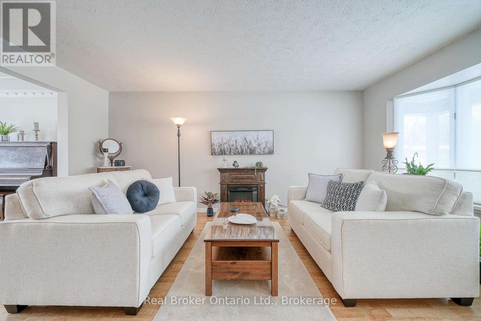 20 Wilkins Drive, South-West Oxford, Ontario  N4S 7V6 - Photo 9 - X12778246