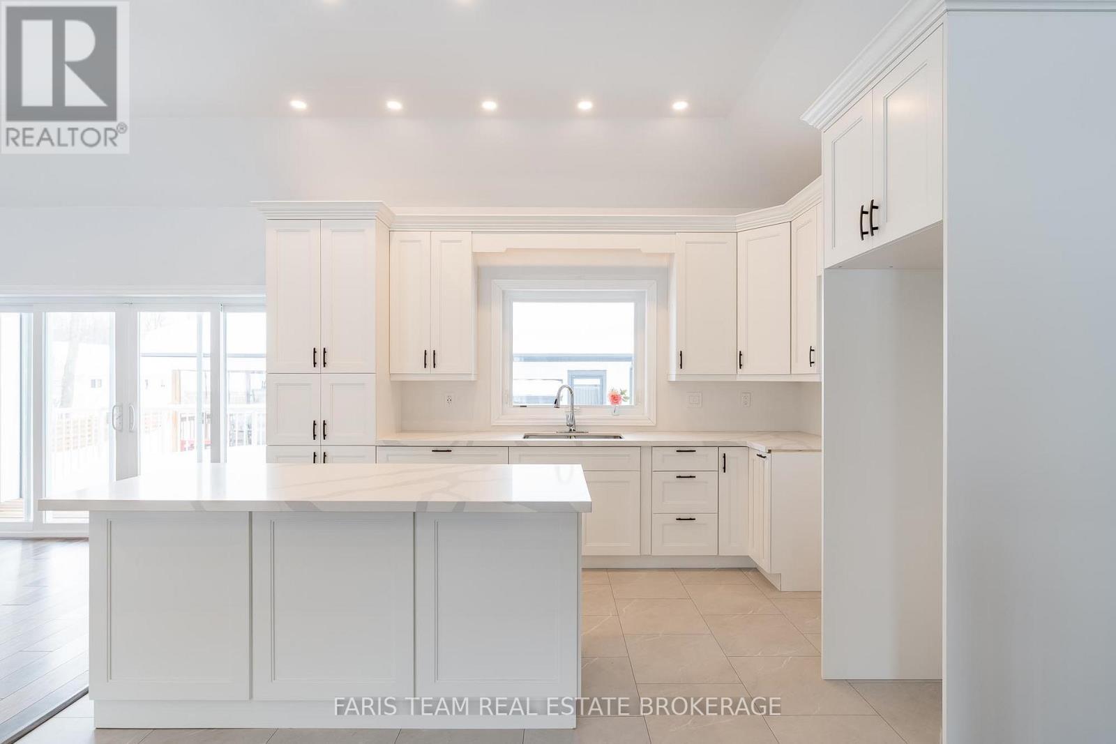 50 Breithaupt Crescent, Tiny, Ontario  L9M 0B2 - Photo 4 - S12778268