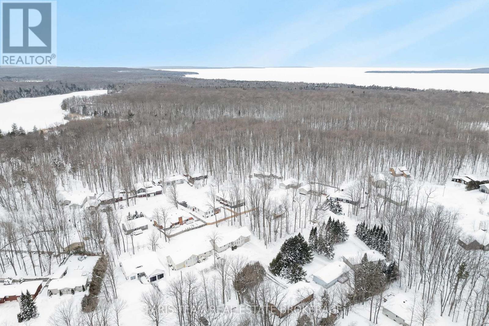 50 Breithaupt Crescent, Tiny, Ontario  L9M 0B2 - Photo 45 - S12778268