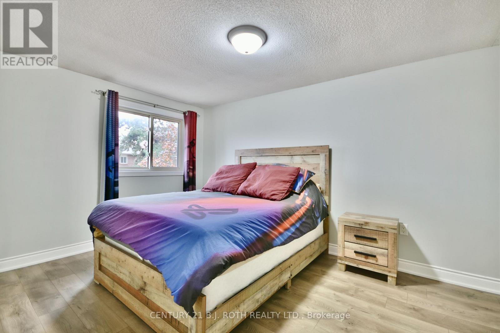 11 Pheasant Trail, Barrie, Ontario  L4N 6W4 - Photo 16 - S12778286