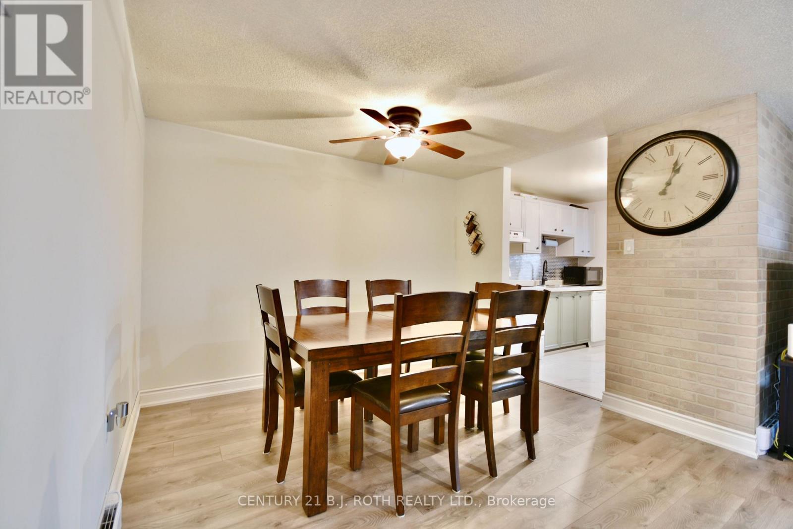 11 Pheasant Trail, Barrie, Ontario  L4N 6W4 - Photo 5 - S12778286