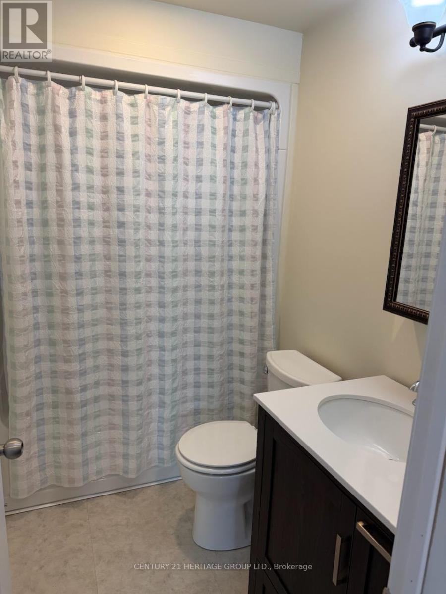 2286b Somers Boulevard, Innisfil, Ontario  L9S 2E6 - Photo 6 - N12777642