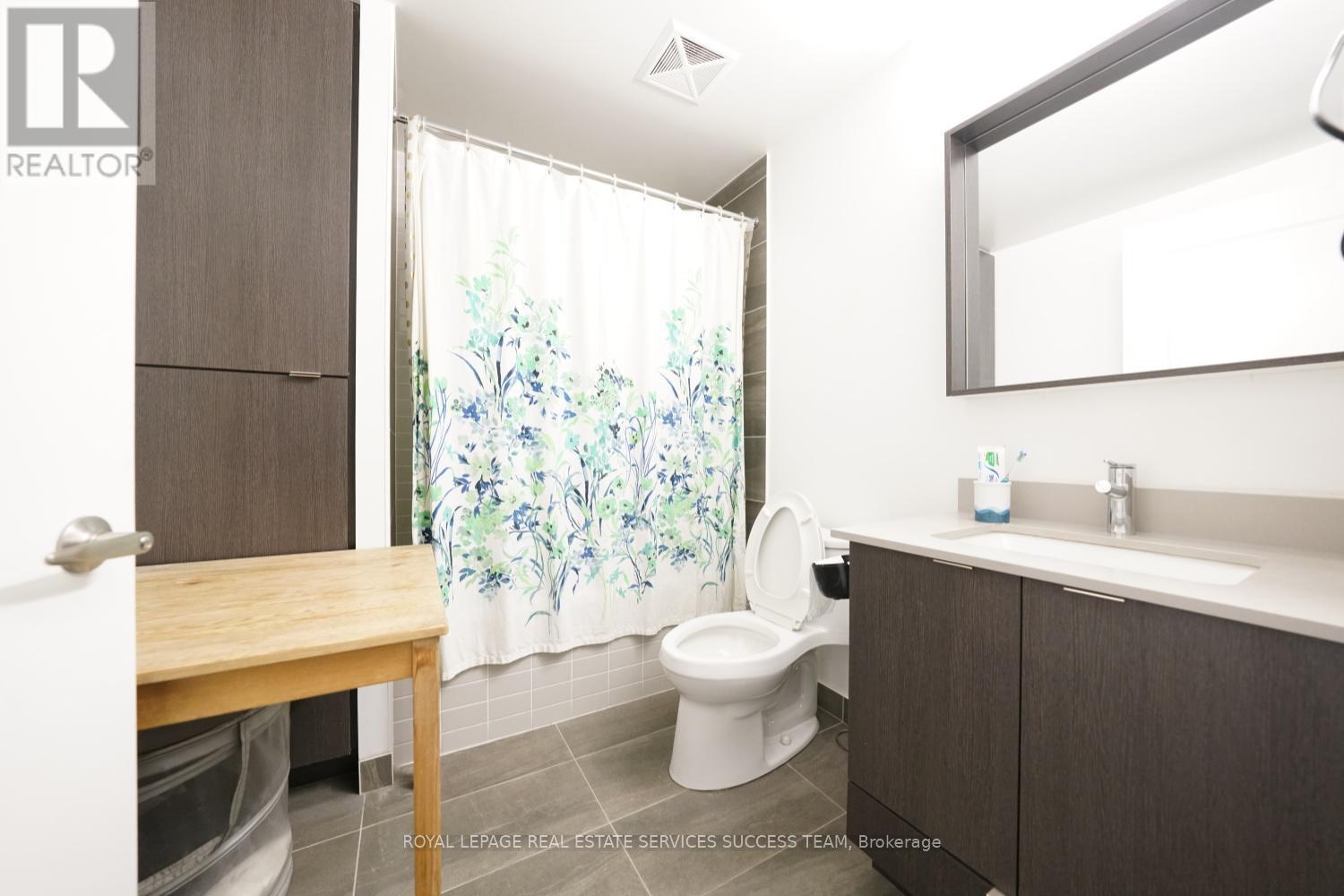 1606 - 4655 Metcalfe Avenue, Mississauga, Ontario  L5M 0Z7 - Photo 12 - W12769762