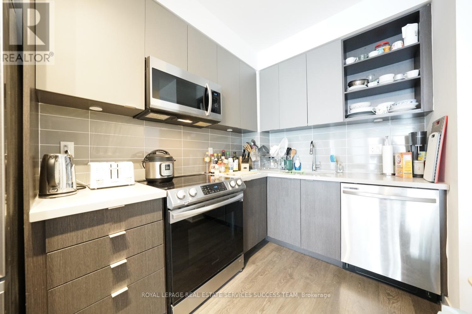 1606 - 4655 Metcalfe Avenue, Mississauga, Ontario  L5M 0Z7 - Photo 7 - W12769762