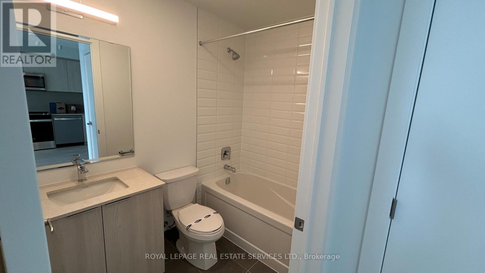 C203 - 750 Whitlock Avenue, Milton, Ontario  L9E 1S9 - Photo 19 - W12777014