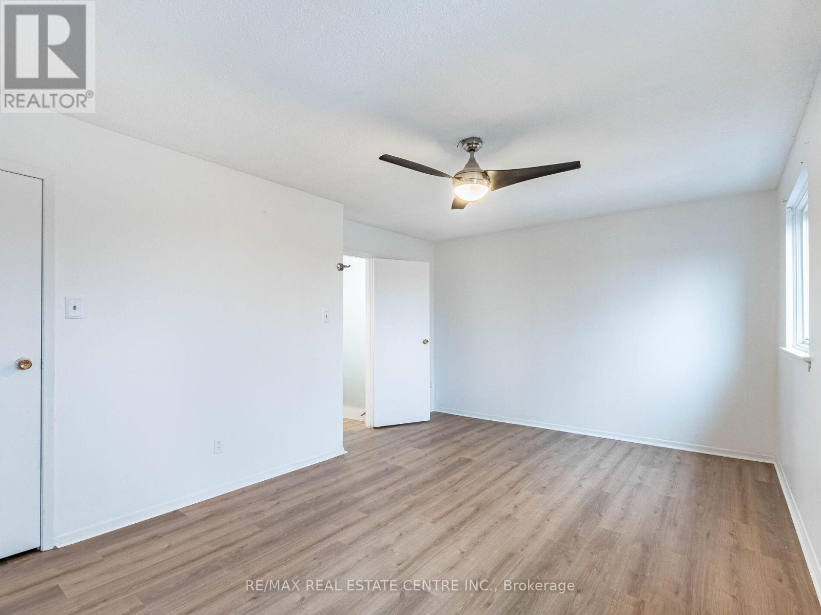 5 Moregate Crescent, Brampton (Central Park), Ontario  L6S 3K9 - Photo 23 - W12778276