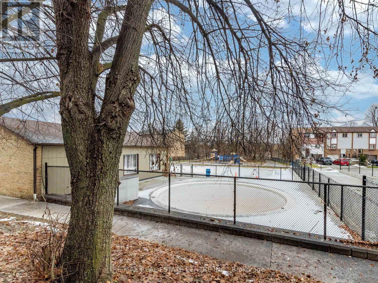 5 Moregate Crescent, Brampton (Central Park), Ontario  L6S 3K9 - Photo 45 - W12778276