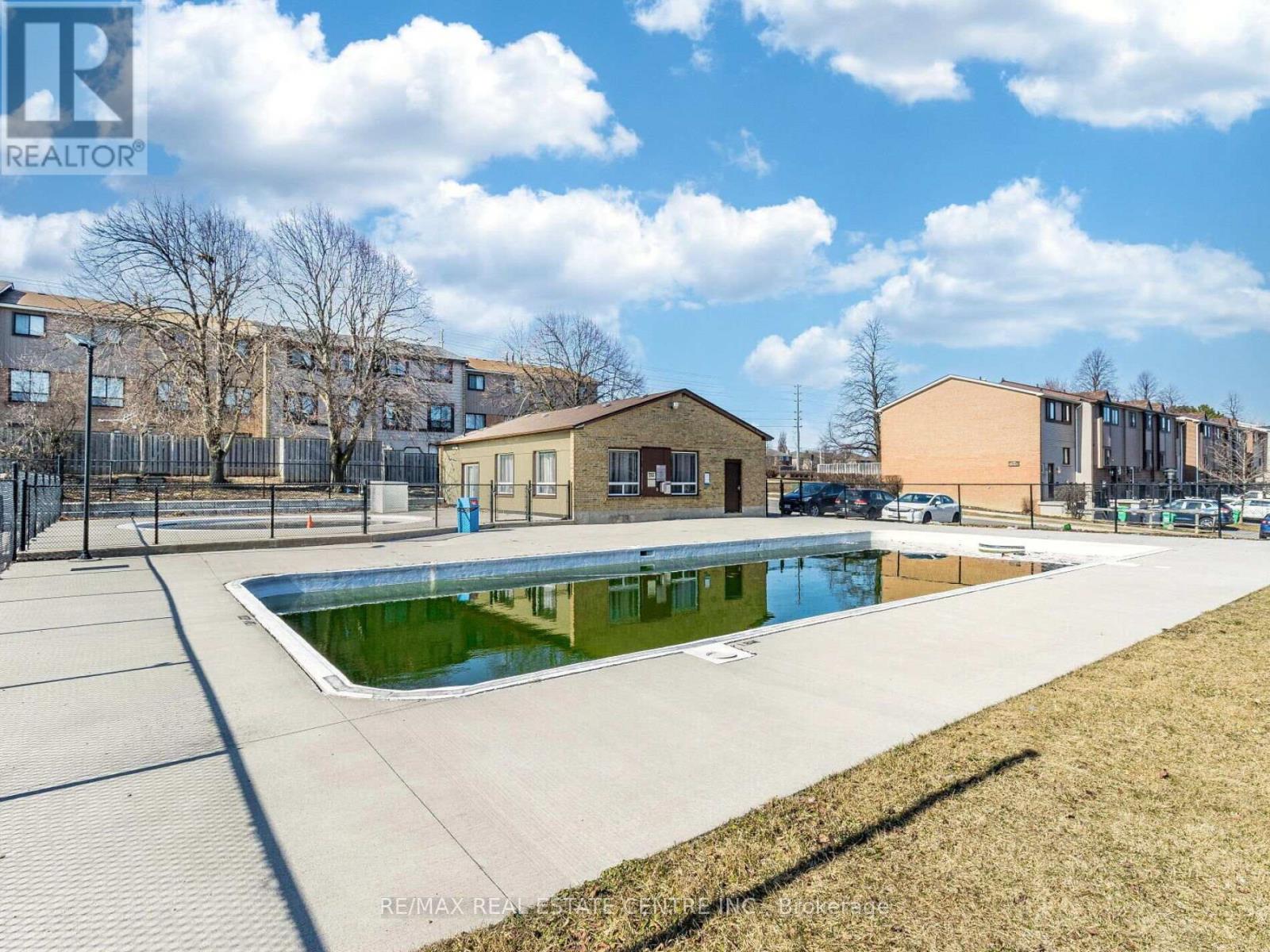 5 Moregate Crescent, Brampton (Central Park), Ontario  L6S 3K9 - Photo 49 - W12778276