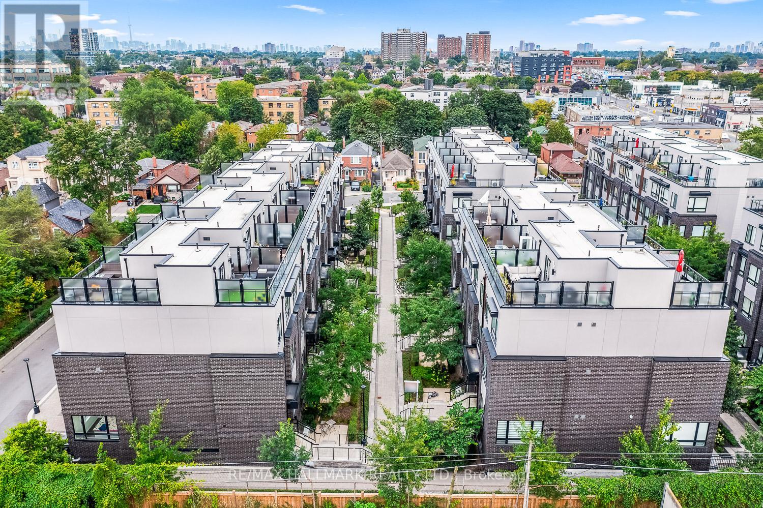 306 - 1120 Briar Hill Avenue, Toronto, Ontario  M6B 0A9 - Photo 25 - W12778294