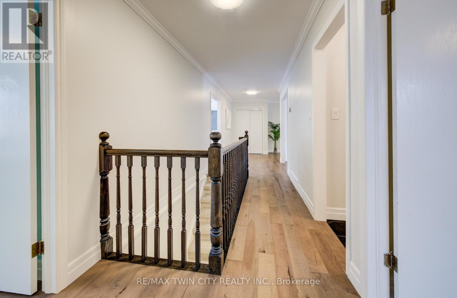 439 Northlake Drive, Waterloo, Ontario  N2V 1Y6 - Photo 27 - X12778274