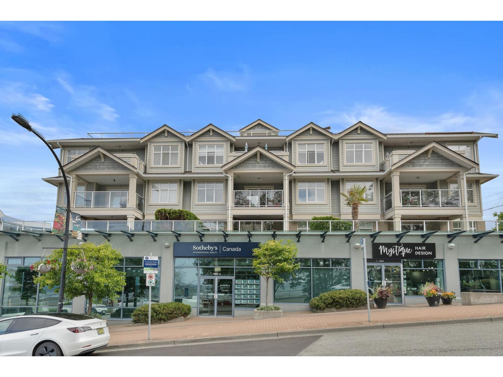 105 15621 MARINE DRIVE, white rock, British Columbia