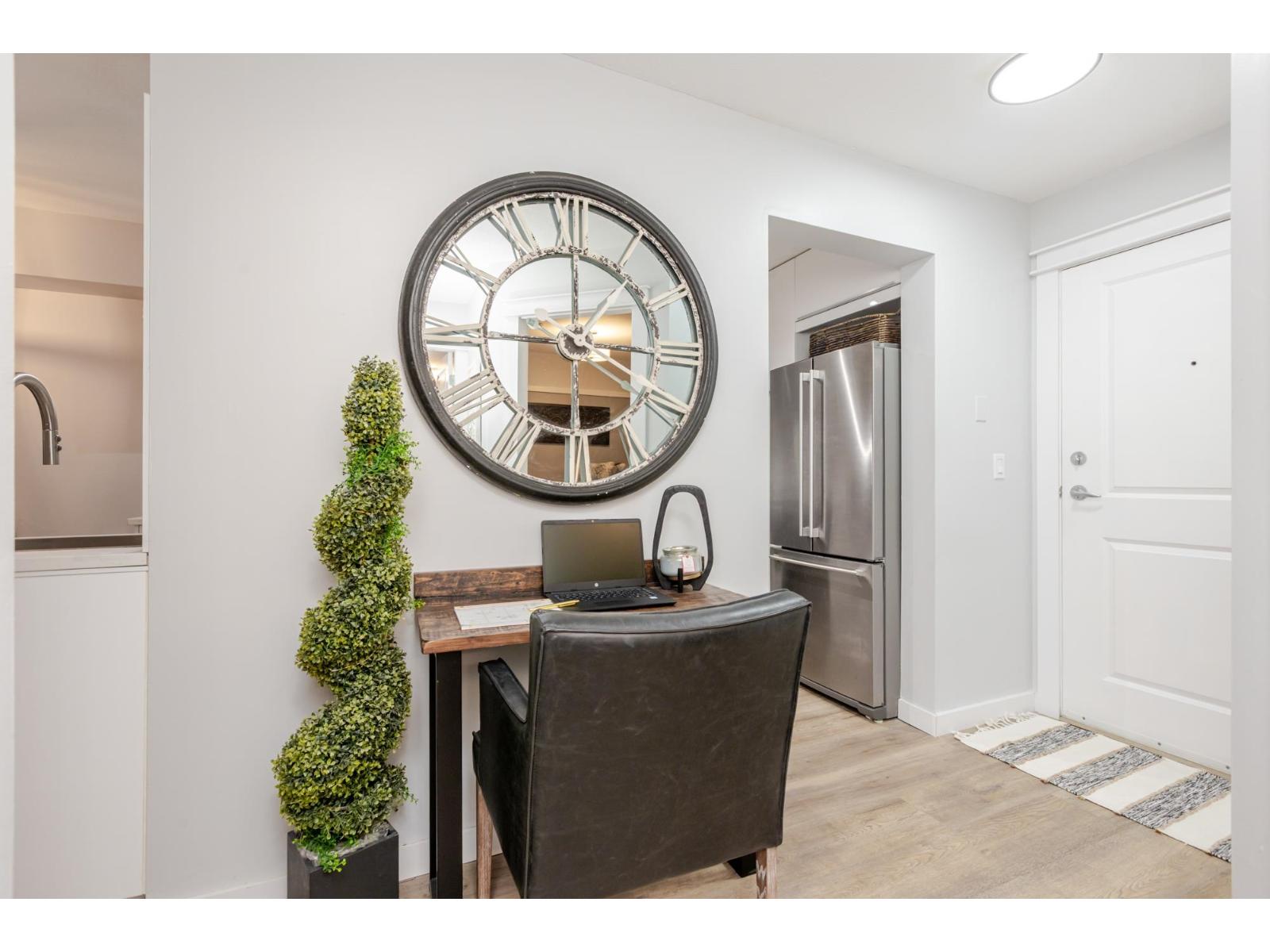 105 15621 Marine Drive, White Rock, British Columbia  V4B 1E1 - Photo 13 - R3086543