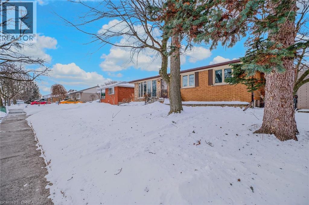 59 Morning Dew Drive, Brantford, Ontario  N3R 3P1 - Photo 3 - 40803497