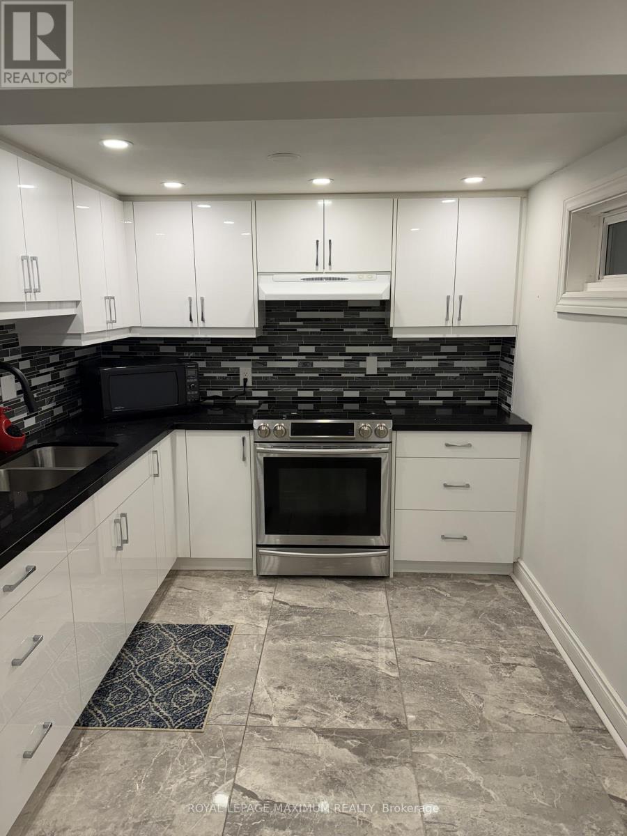 BSMT - 41 KNOTTY PINE TRAIL, Markham, Ontario