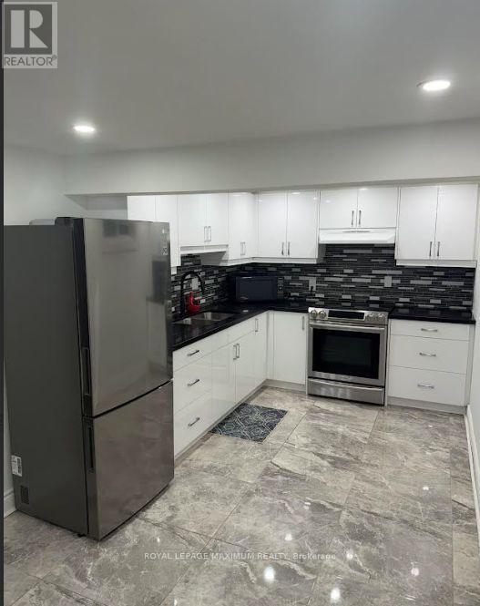 Bsmt - 41 Knotty Pine Trail, Markham, Ontario  L3T 3W5 - Photo 2 - N12719210