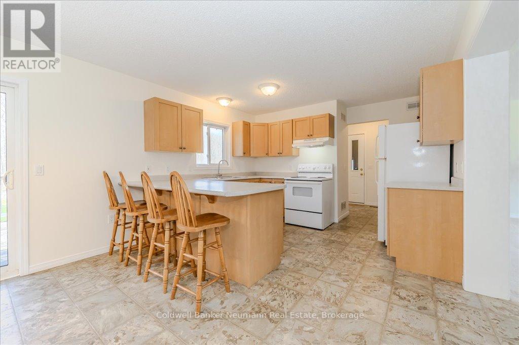 2540 Hespeler Road, Cambridge, Ontario  N3C 2V3 - Photo 29 - X12778392