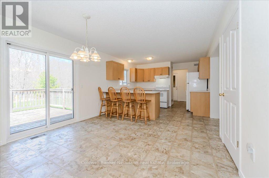 2540 Hespeler Road, Cambridge, Ontario  N3C 2V3 - Photo 33 - X12778392