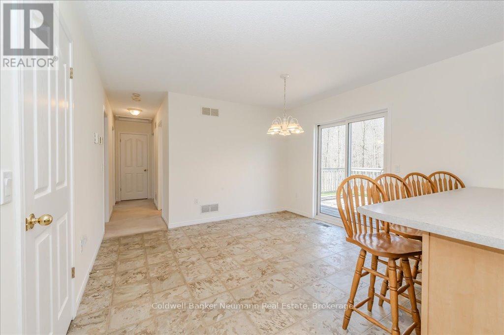 2540 Hespeler Road, Cambridge, Ontario  N3C 2V3 - Photo 34 - X12778392