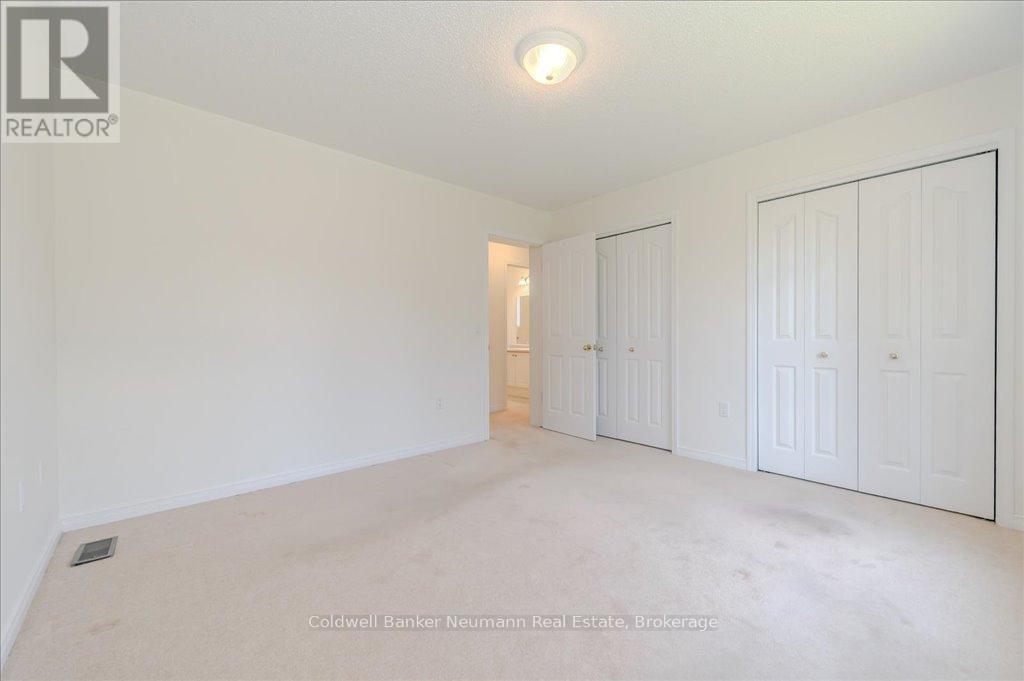 2540 Hespeler Road, Cambridge, Ontario  N3C 2V3 - Photo 35 - X12778392