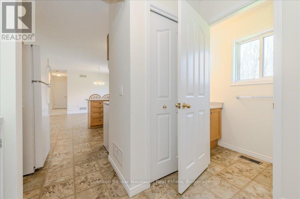 2540 Hespeler Road, Cambridge, Ontario  N3C 2V3 - Photo 41 - X12778392