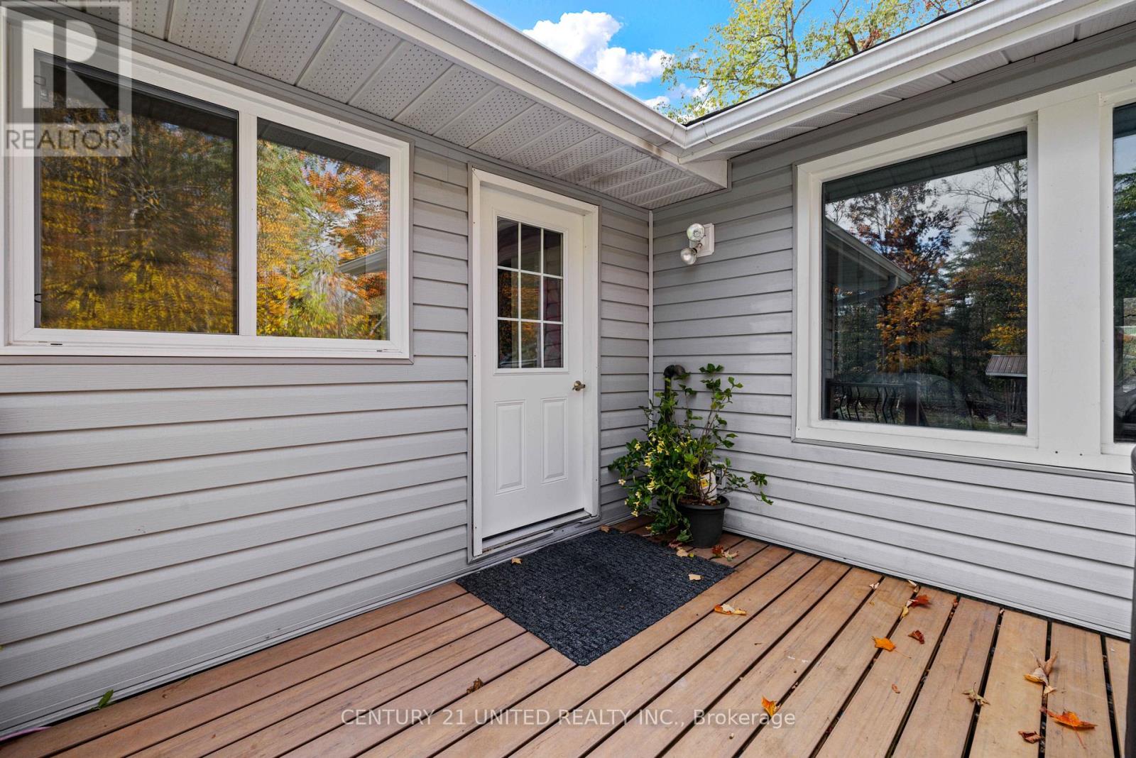 25 Sugarbush Boulevard, Trent Lakes, Ontario  K0L 1J0 - Photo 21 - X12778390