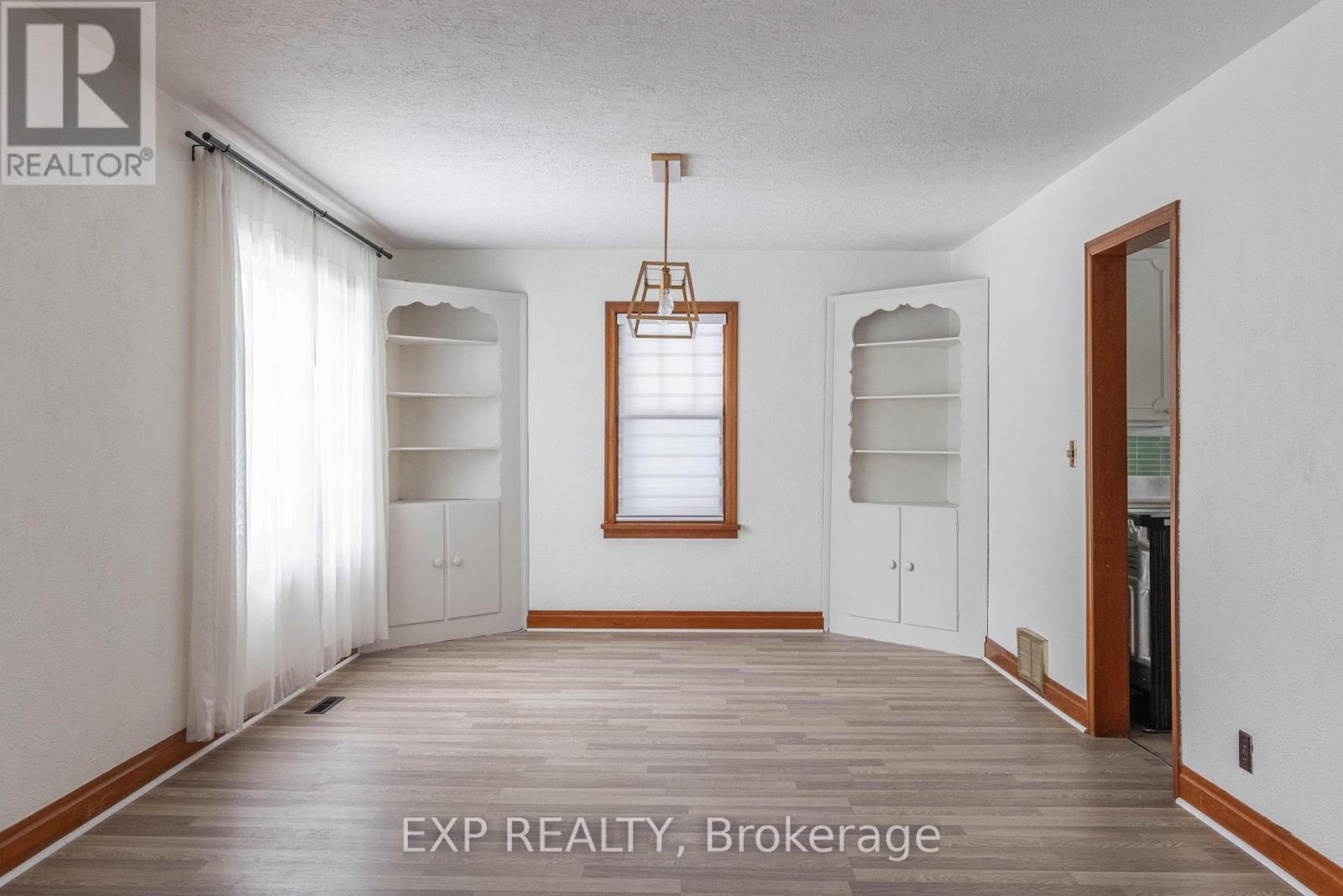 412 South Pelham Road, Welland (Prince Charles), Ontario  L3C 3C6 - Photo 12 - X12778346