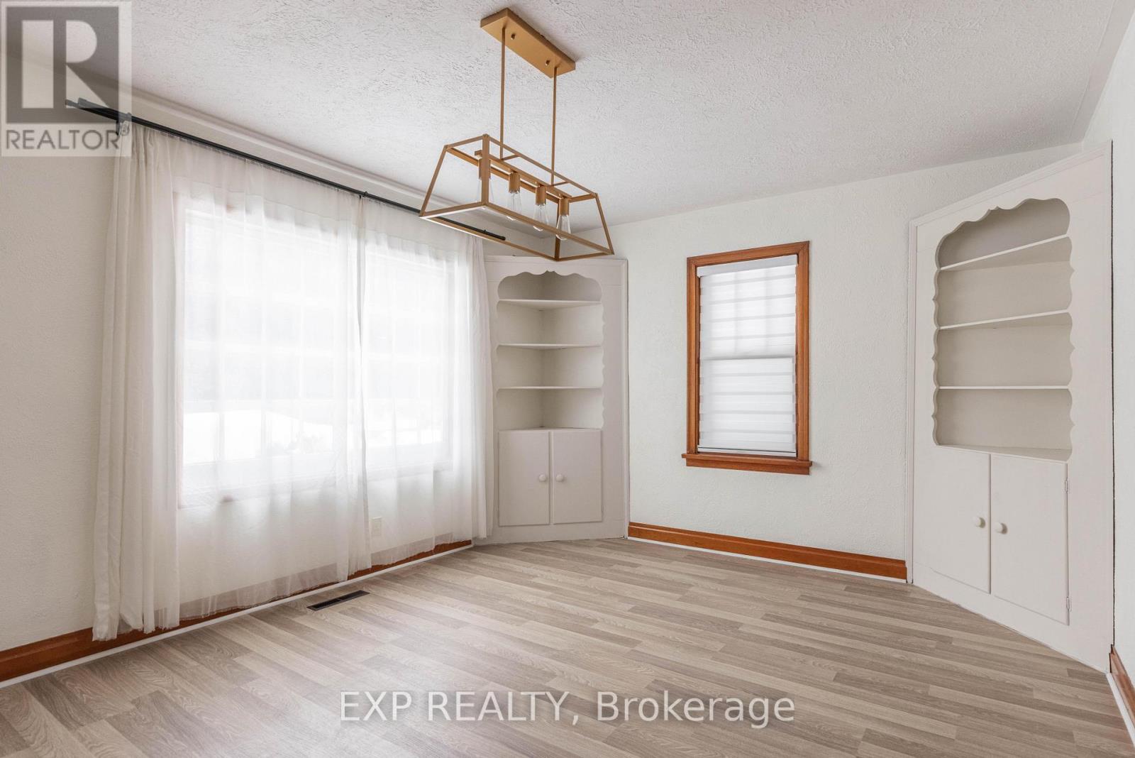 412 South Pelham Road, Welland (Prince Charles), Ontario  L3C 3C6 - Photo 13 - X12778346