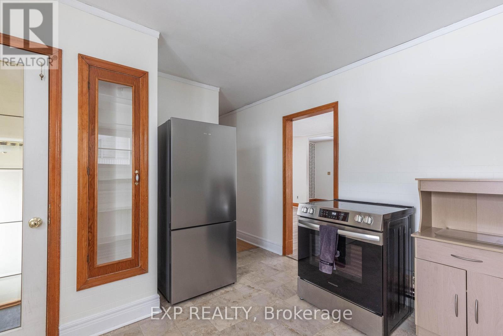 412 South Pelham Road, Welland (Prince Charles), Ontario  L3C 3C6 - Photo 16 - X12778346