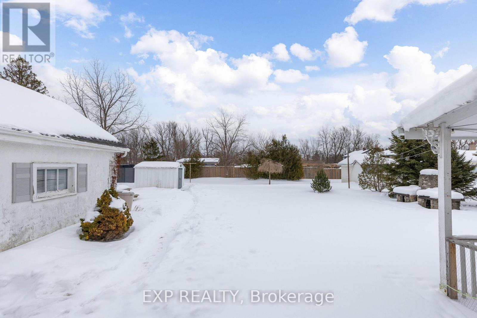412 South Pelham Road, Welland (Prince Charles), Ontario  L3C 3C6 - Photo 5 - X12778346