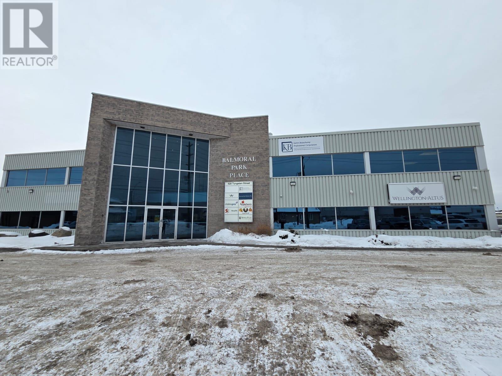 920 Tungsten St, Thunder Bay, Ontario  P7B 5Z6 - Photo 1 - TB2600212