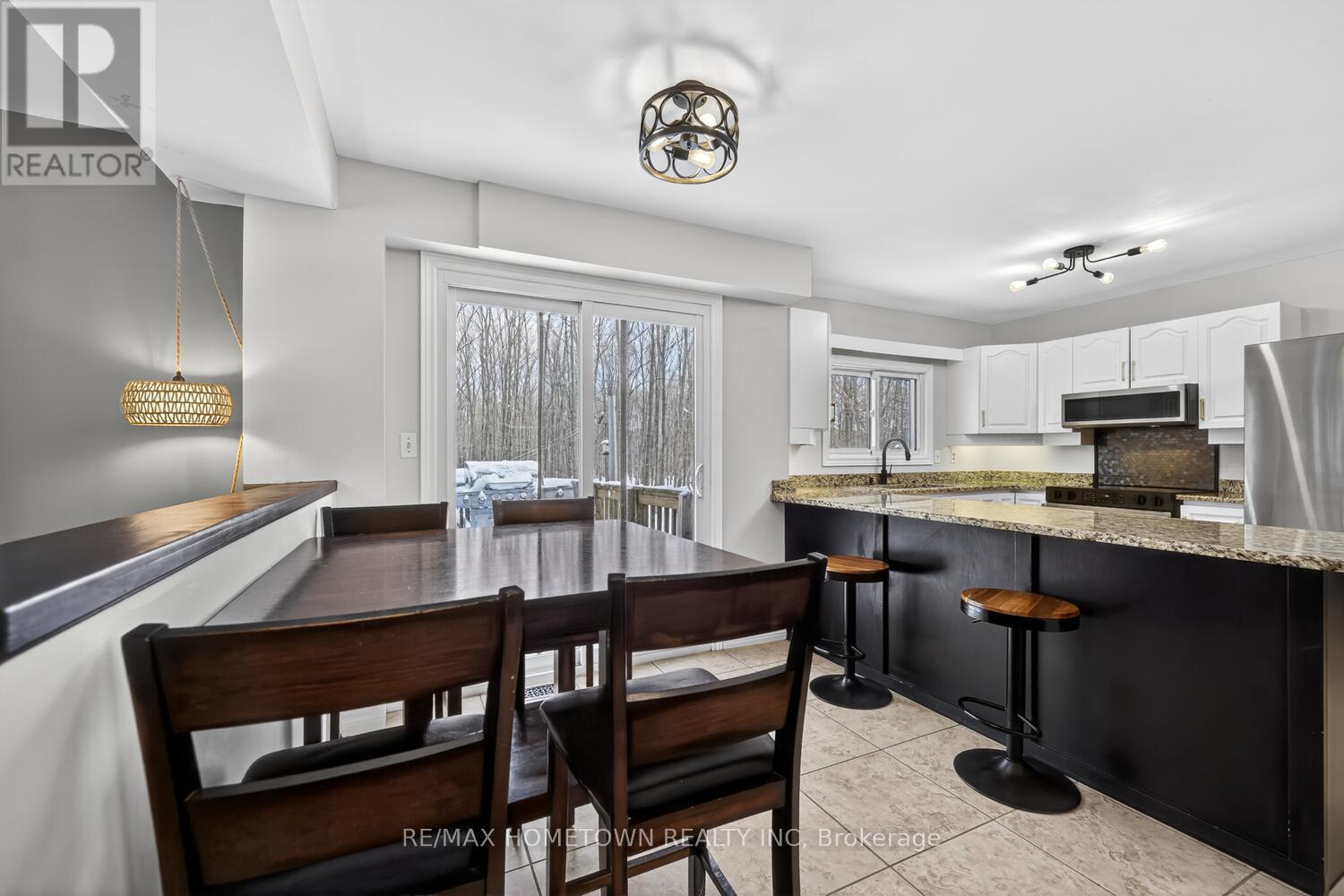 5475 Dejong Road, Augusta, Ontario  K6V 5T2 - Photo 10 - X12778462