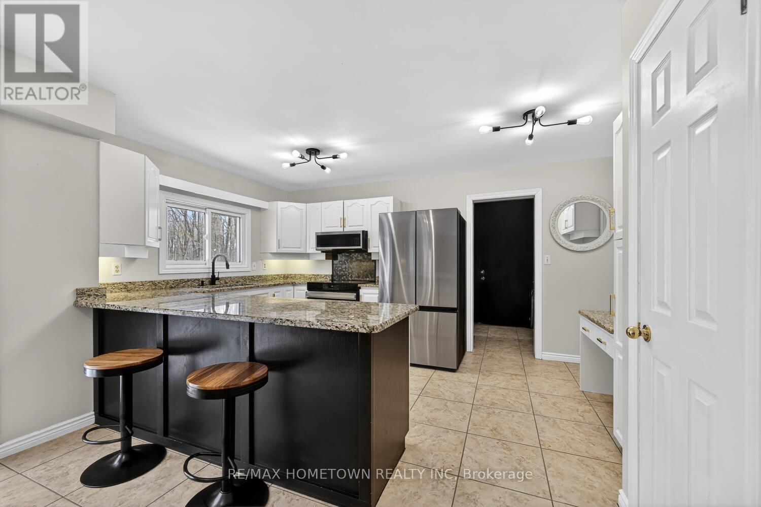 5475 Dejong Road, Augusta, Ontario  K6V 5T2 - Photo 11 - X12778462