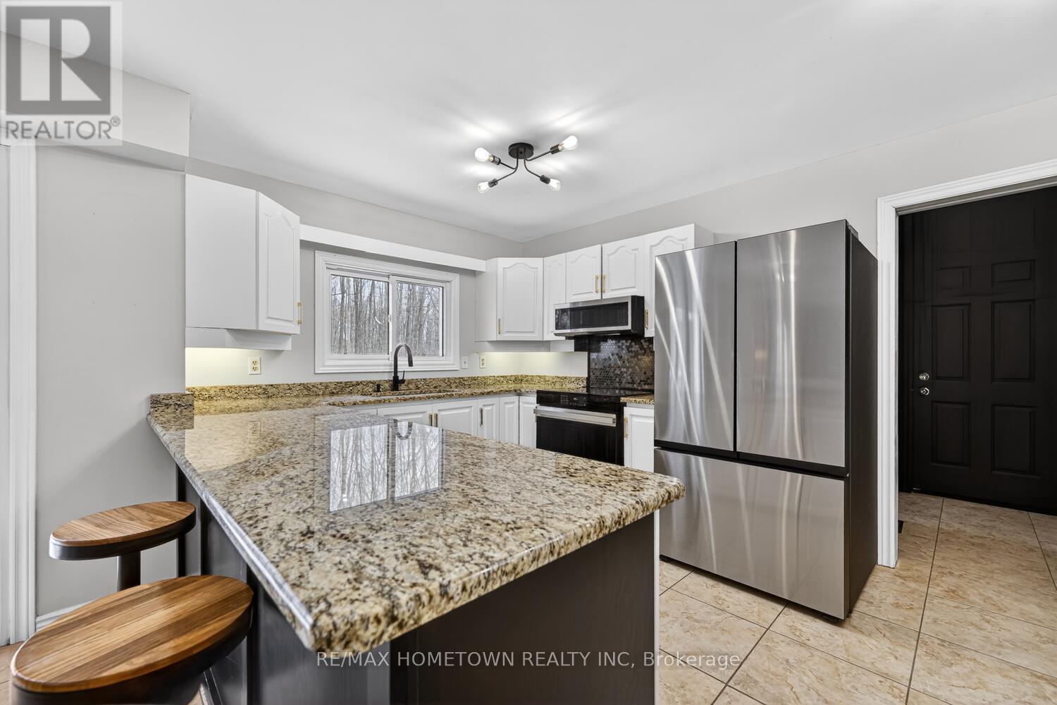 5475 Dejong Road, Augusta, Ontario  K6V 5T2 - Photo 13 - X12778462