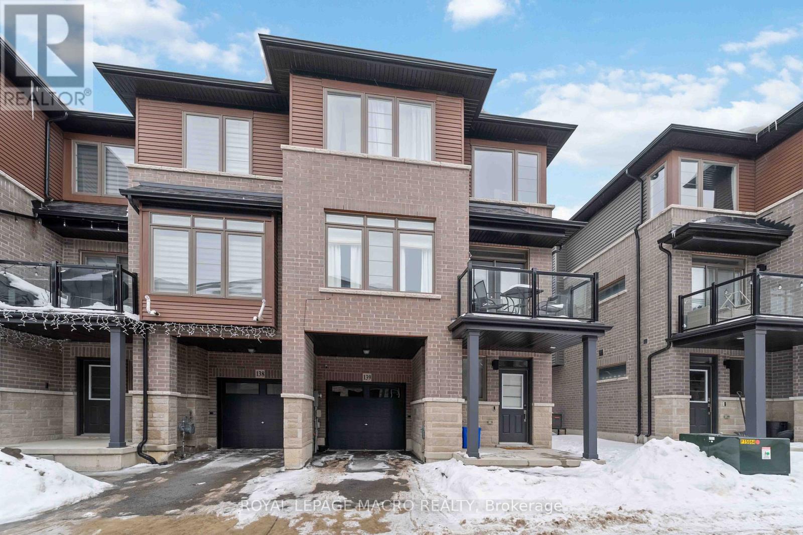 139 - 61 Soho Street, Hamilton (Stoney Creek Mountain), Ontario  L8J 0M6 - Photo 2 - X12762694