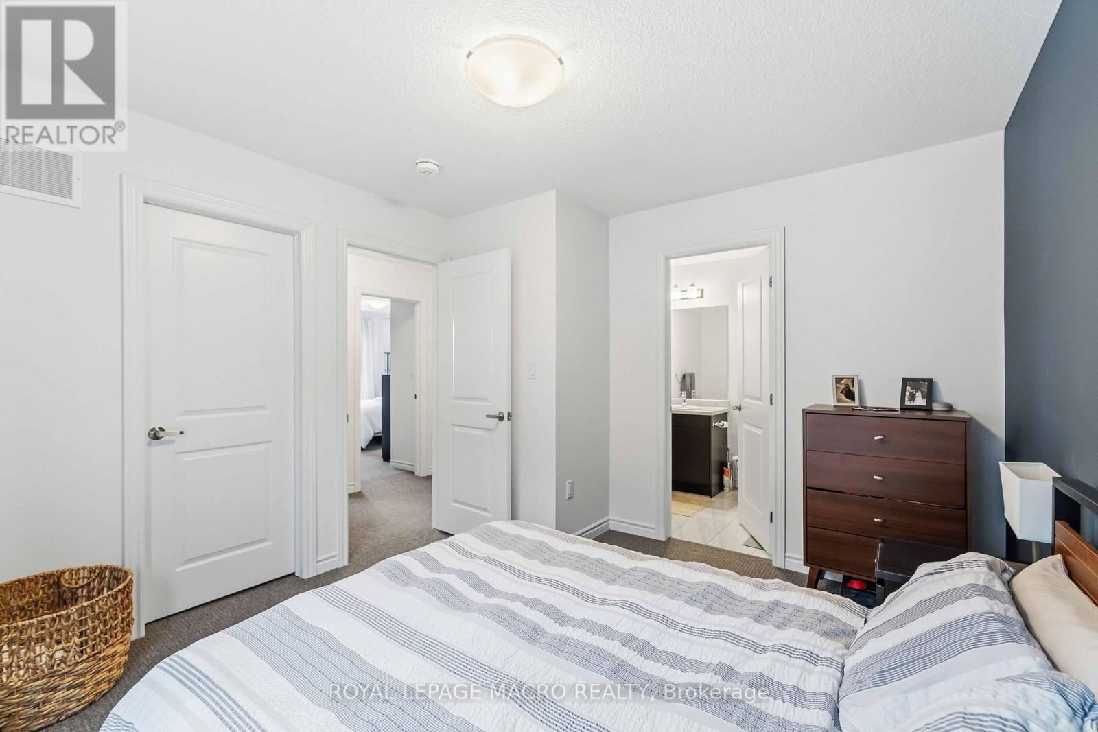 139 - 61 Soho Street, Hamilton (Stoney Creek Mountain), Ontario  L8J 0M6 - Photo 25 - X12762694