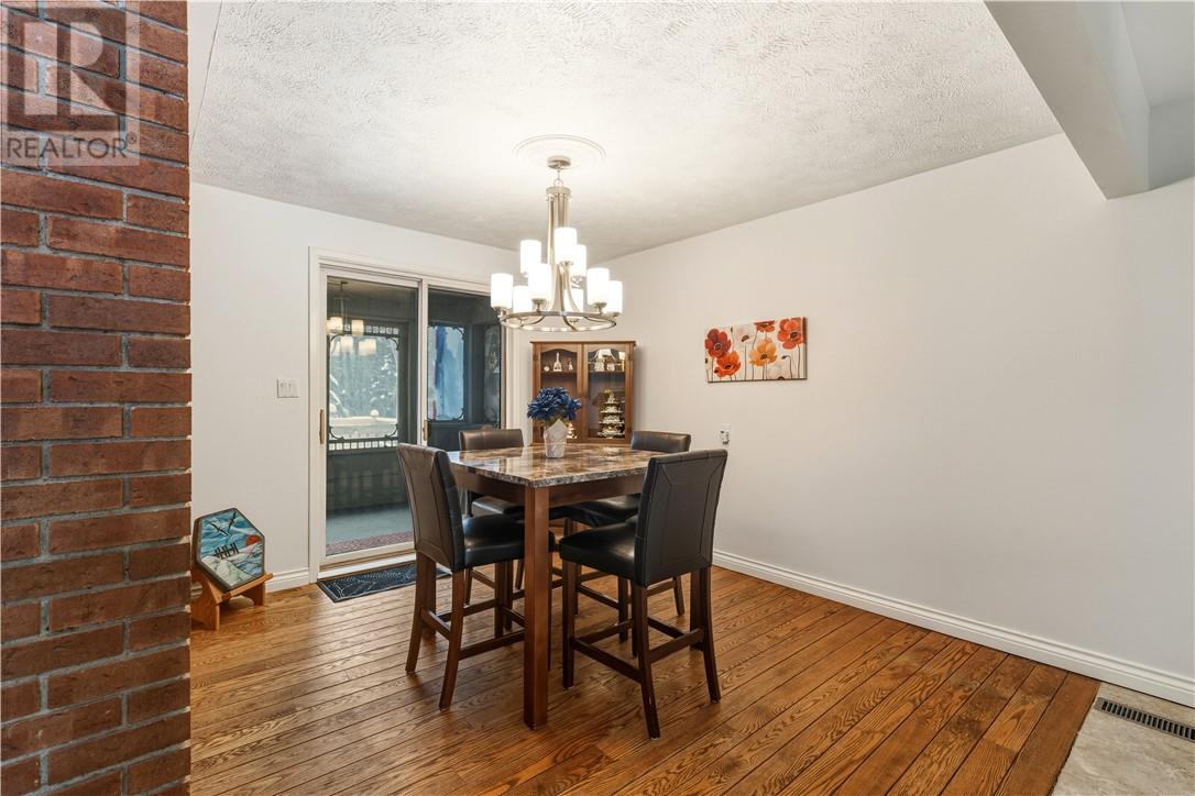 25 Aspen Court, Capreol, Ontario  P0M 1H0 - Photo 10 - 2126402