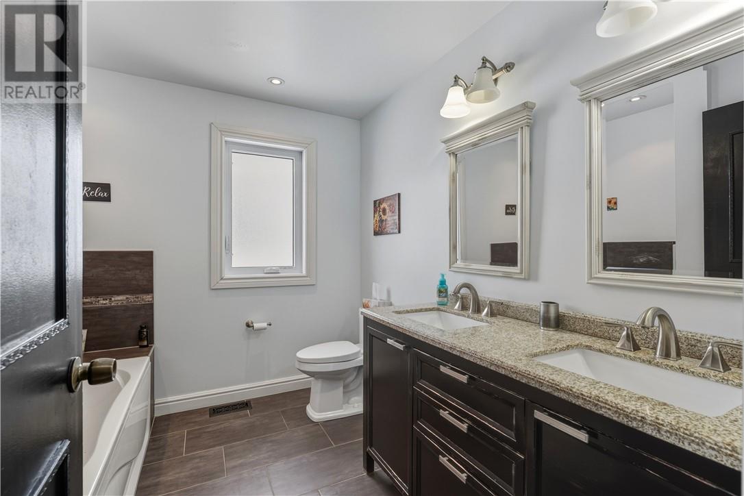 25 Aspen Court, Capreol, Ontario  P0M 1H0 - Photo 19 - 2126402