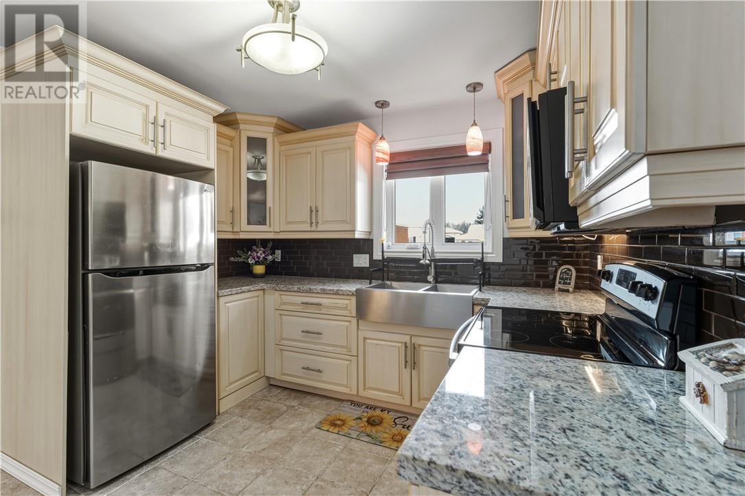 25 Aspen Court, Capreol, Ontario  P0M 1H0 - Photo 7 - 2126402