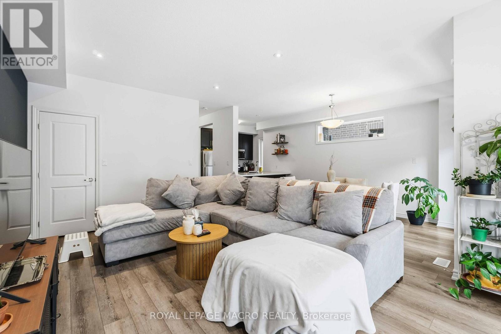 139 - 61 Soho Street, Hamilton (Stoney Creek Mountain), Ontario  L8J 0M6 - Photo 15 - X12762694