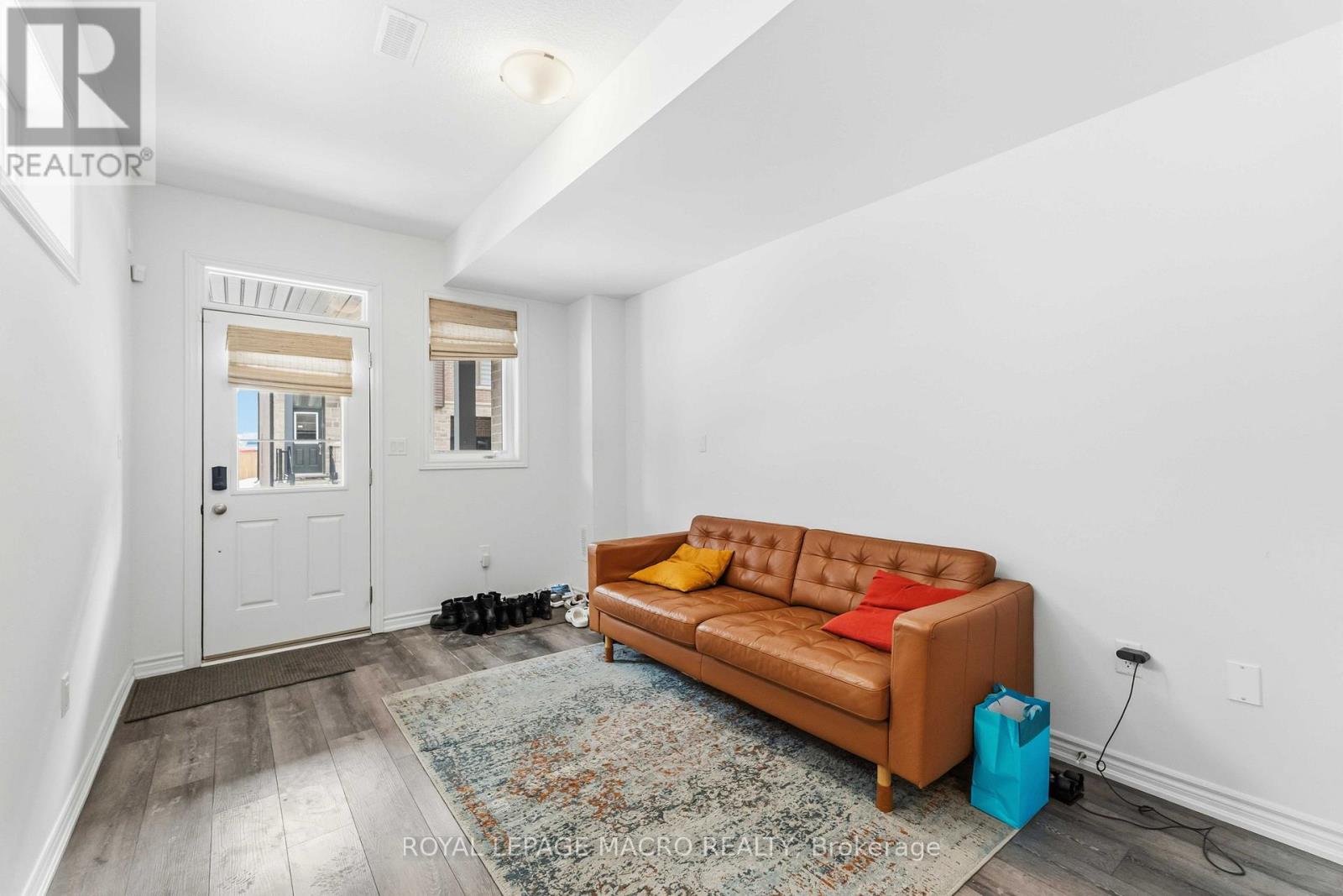 139 - 61 Soho Street, Hamilton (Stoney Creek Mountain), Ontario  L8J 0M6 - Photo 6 - X12762694