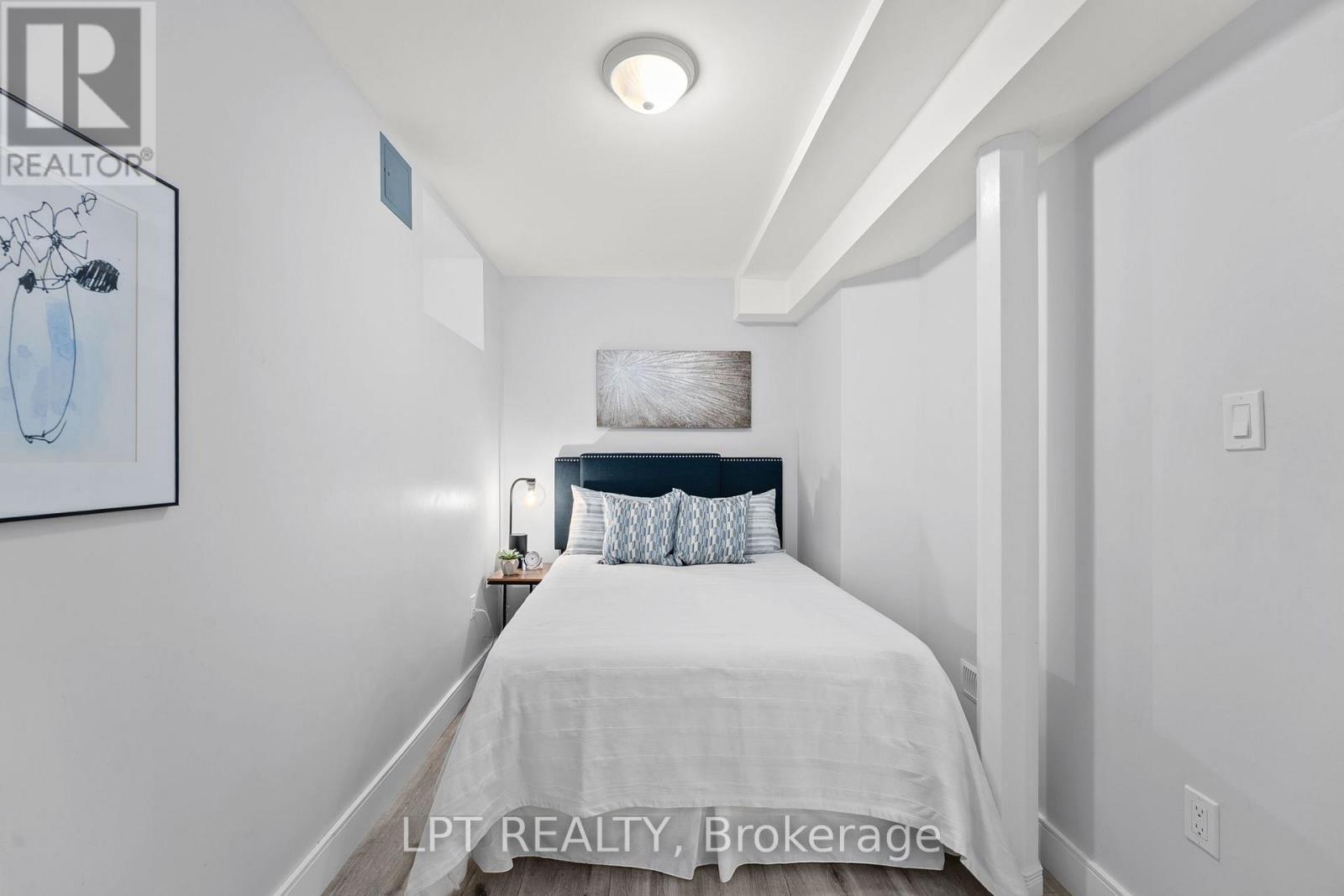 29 Grace Street, Toronto, Ontario  M6J 2S4 - Photo 33 - C12778328