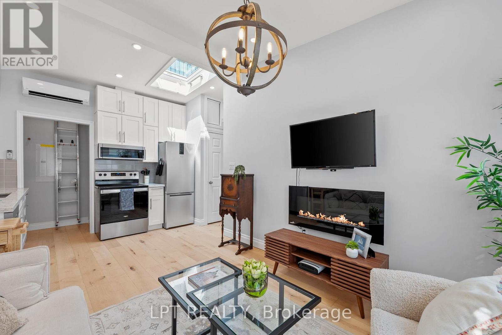 29 Grace Street, Toronto, Ontario  M6J 2S4 - Photo 40 - C12778328