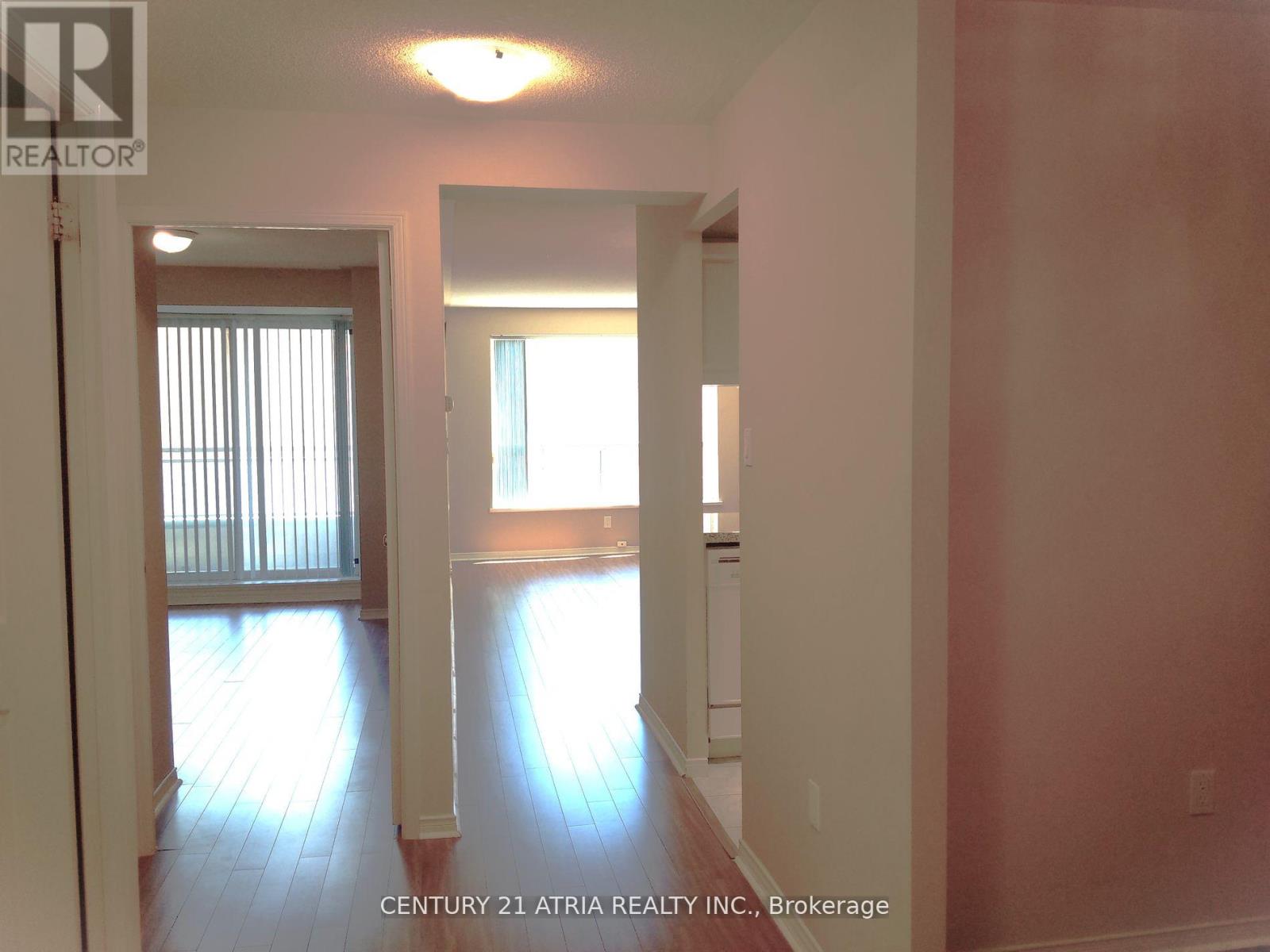 403 - 887 Bay Street, Toronto (Bay Street Corridor), Ontario  M5S 3K4 - Photo 4 - C12778352