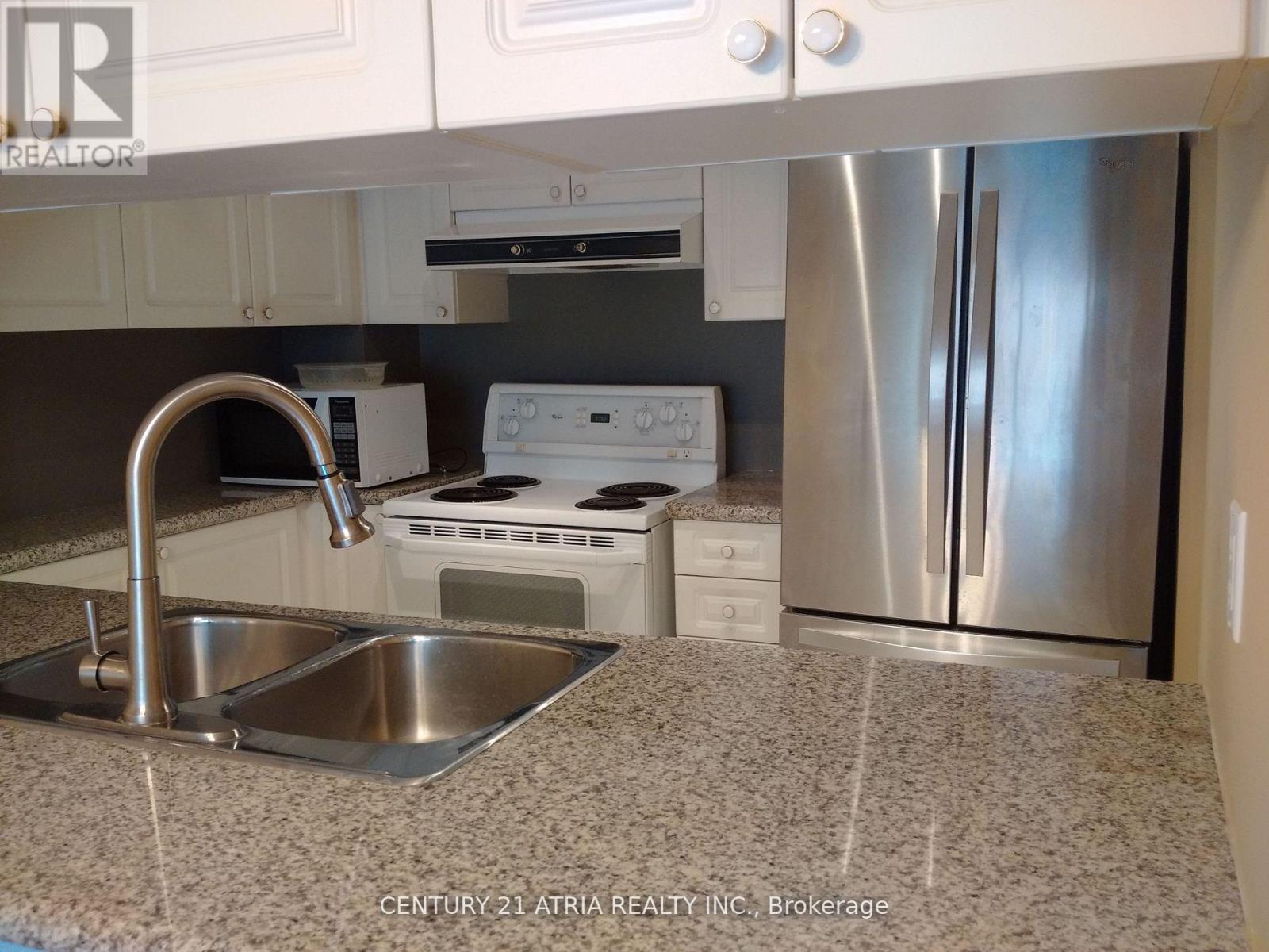 403 - 887 Bay Street, Toronto (Bay Street Corridor), Ontario  M5S 3K4 - Photo 6 - C12778352