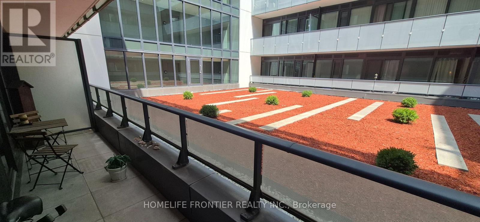 226 - 161 Roehampton Avenue, Toronto, Ontario  M4P 0C8 - Photo 8 - C12778358