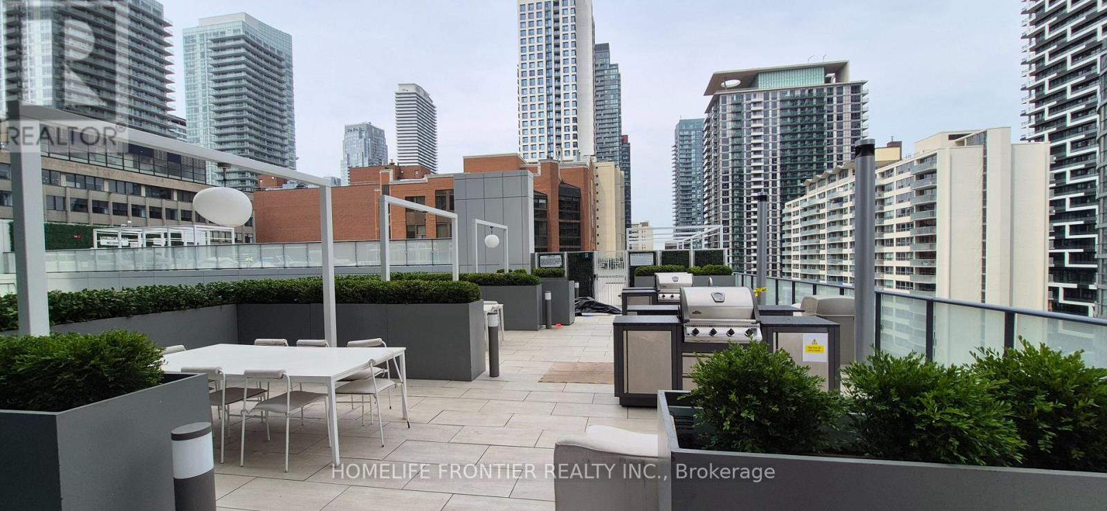 226 - 161 Roehampton Avenue, Toronto, Ontario  M4P 0C8 - Photo 9 - C12778358