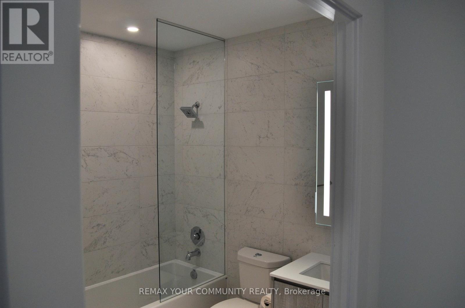 812 - 118 Merchants' Wharf, Toronto, Ontario  M5A 0L3 - Photo 13 - C12778372