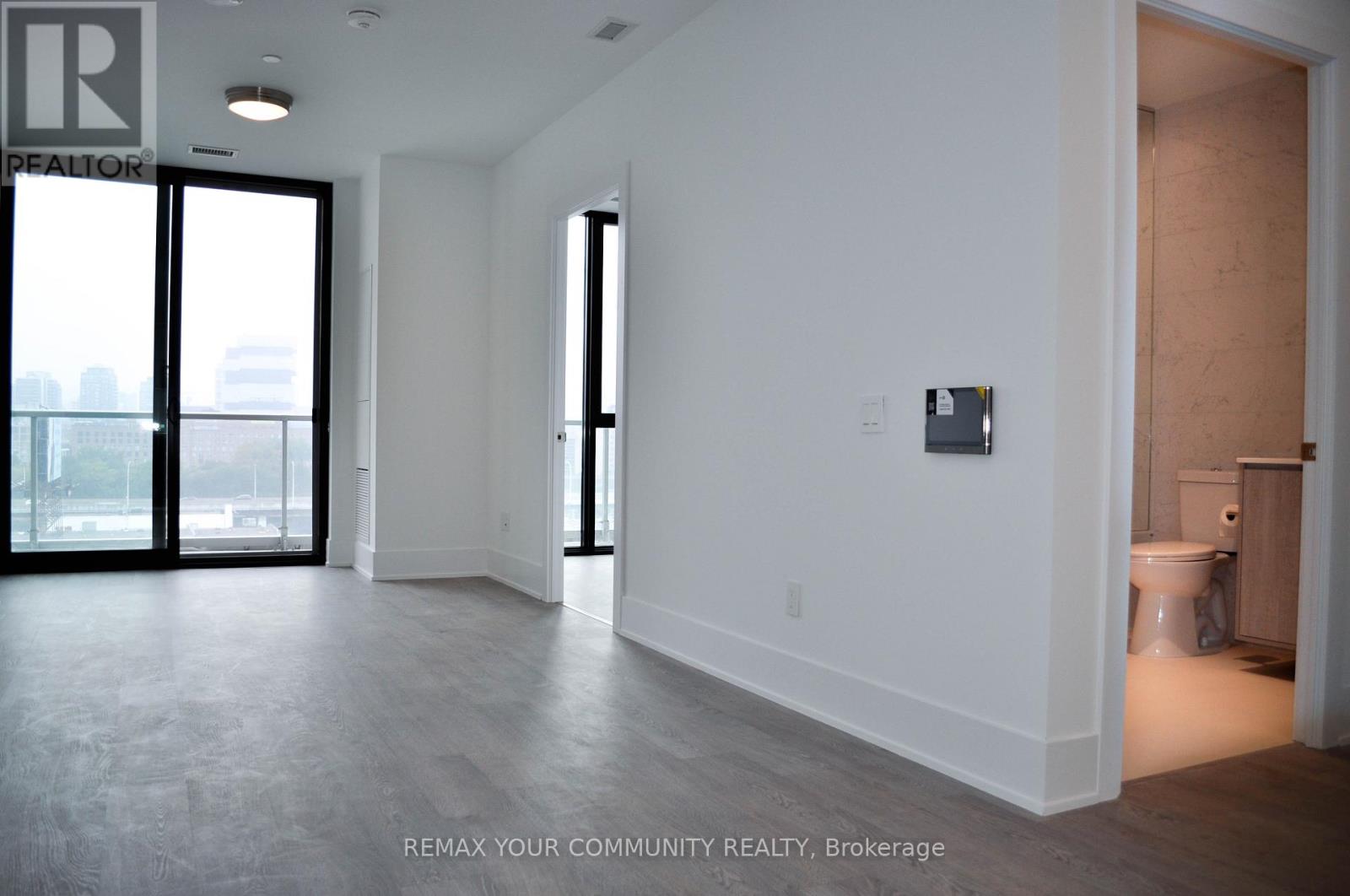 812 - 118 Merchants' Wharf, Toronto, Ontario  M5A 0L3 - Photo 3 - C12778372