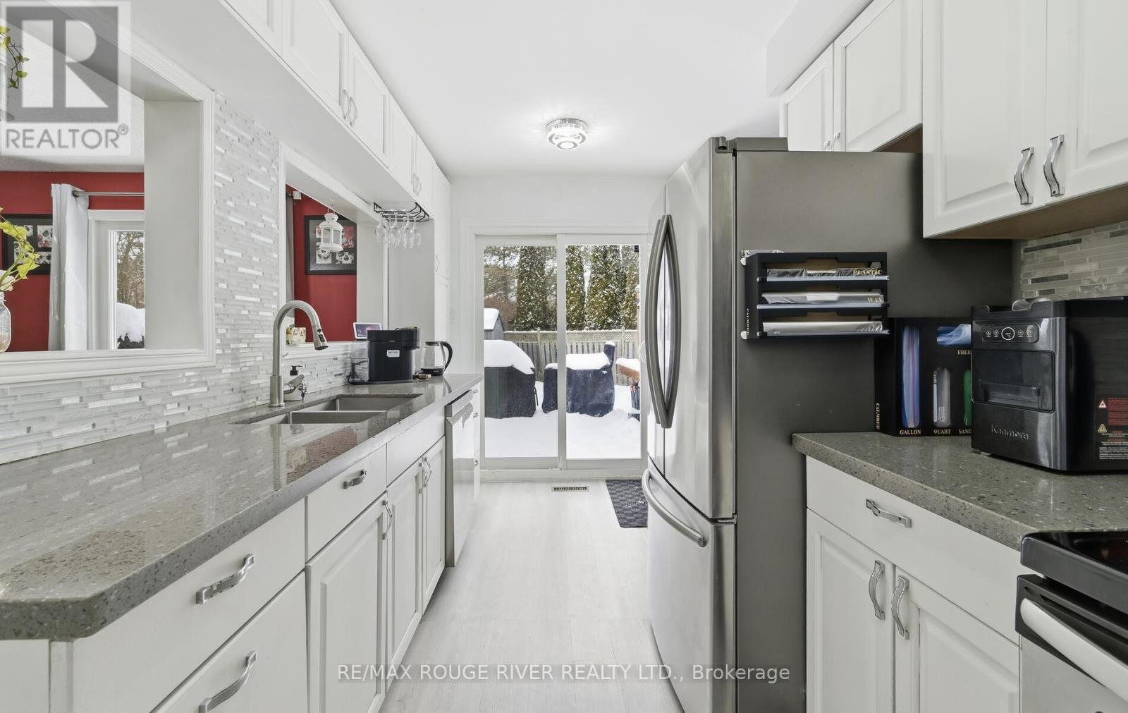 22 Royal Pines Court, Clarington, Ontario  L1C 4P4 - Photo 14 - E12778338