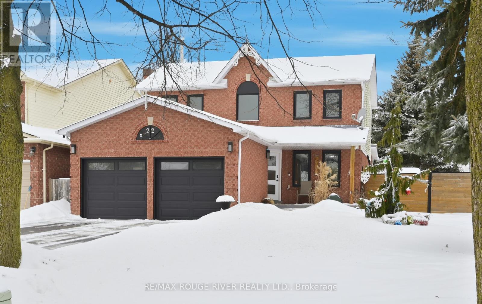 22 Royal Pines Court, Clarington, Ontario  L1C 4P4 - Photo 3 - E12778338